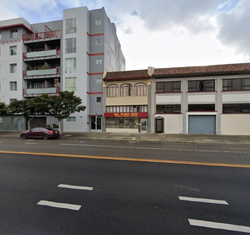 Store Image