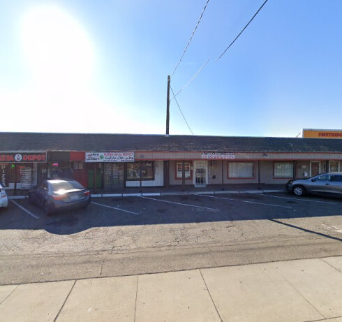 Store Image