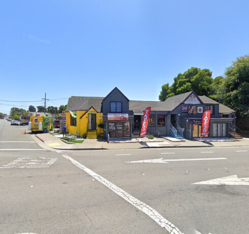 Store Image