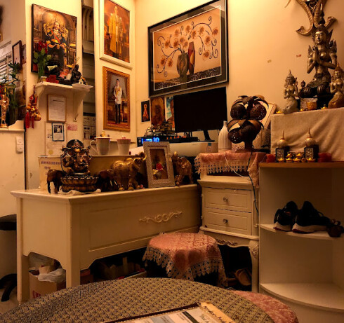 Store Image