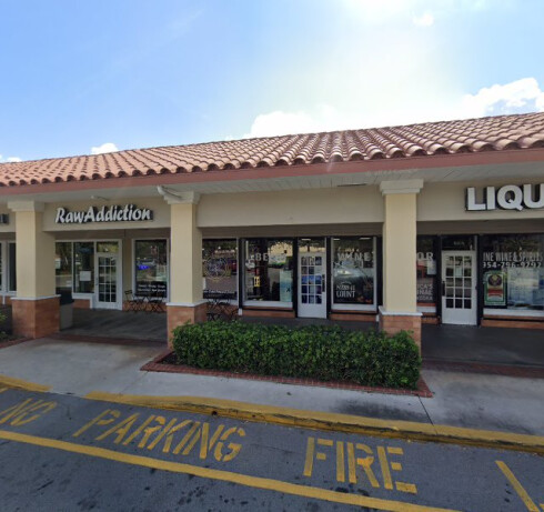 Store Image