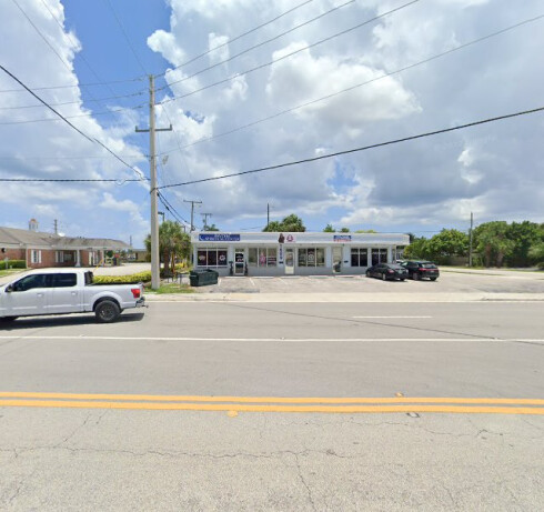 Store Image