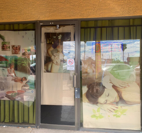 Store Image