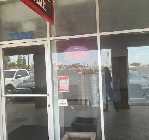 Store Image