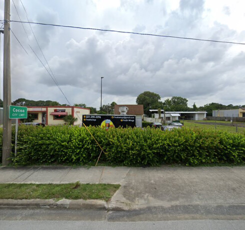 Store Image