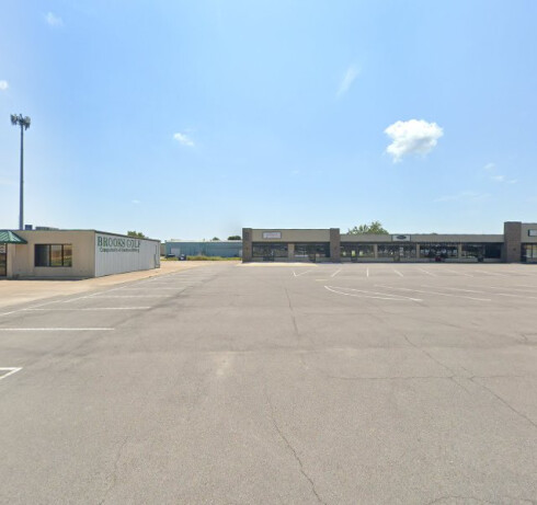 Store Image