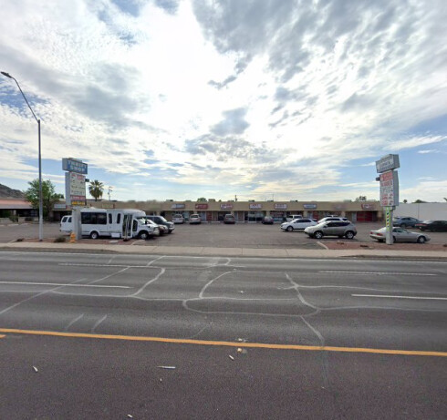Store Image