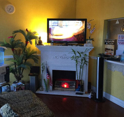 Store Image