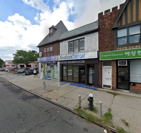 Store Image