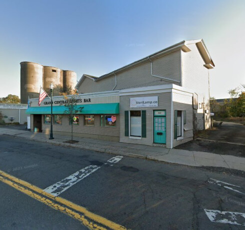 Store Image