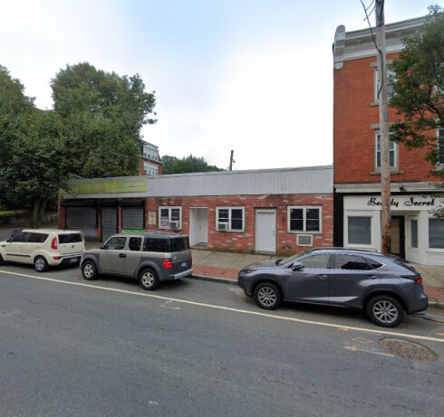 Store Image