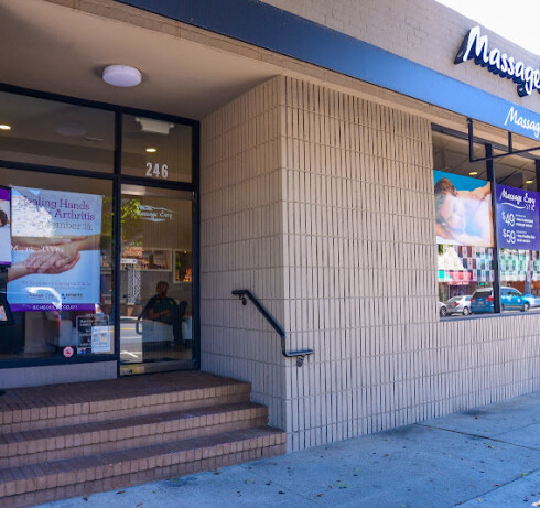 Store Image